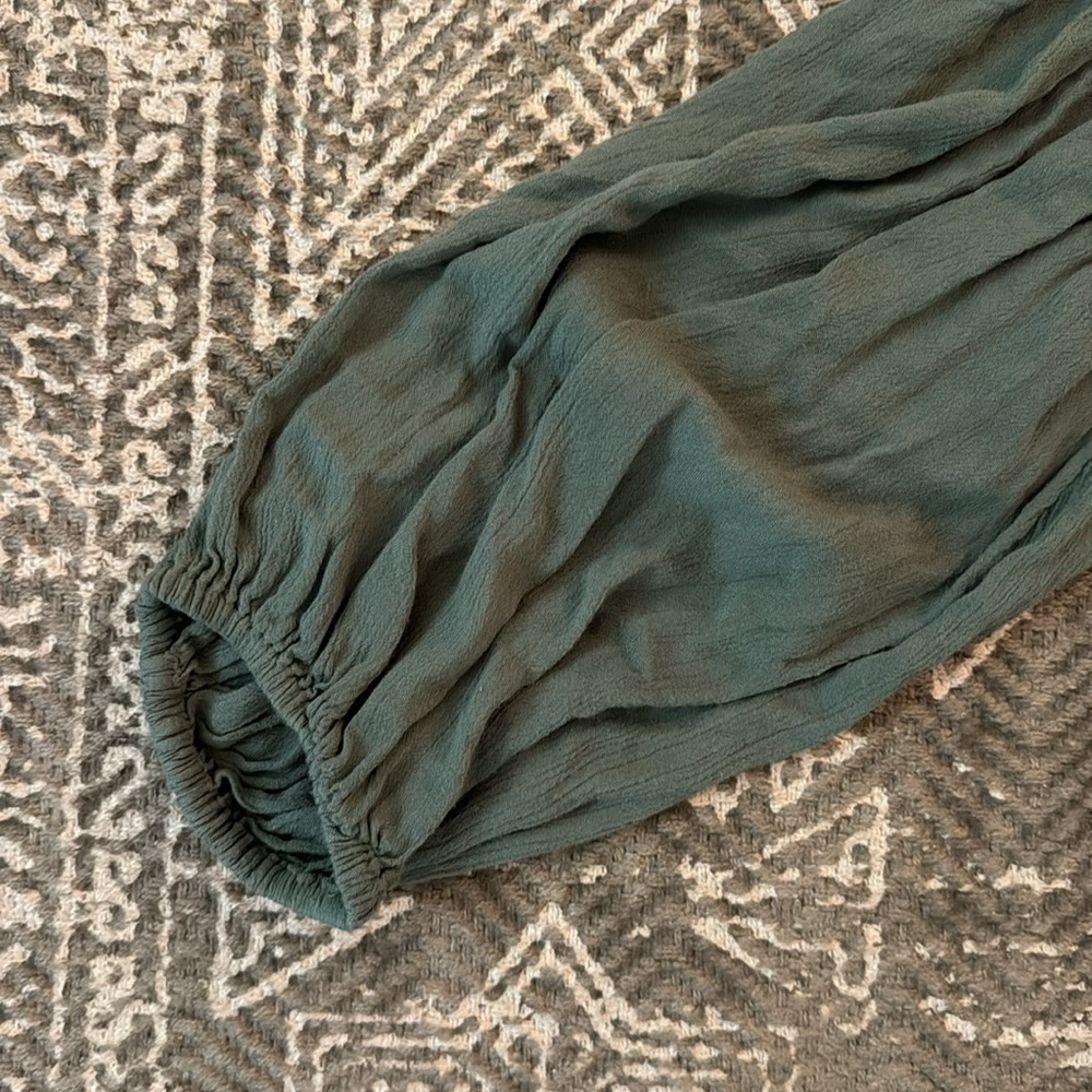 O’Neill Cropped Blouse - Picture 6 of 12